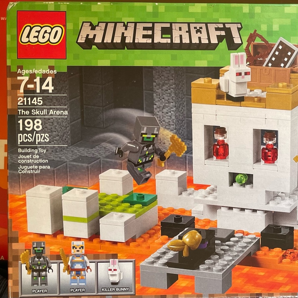 Lego Minecraft “The Skull Arena”, 21145